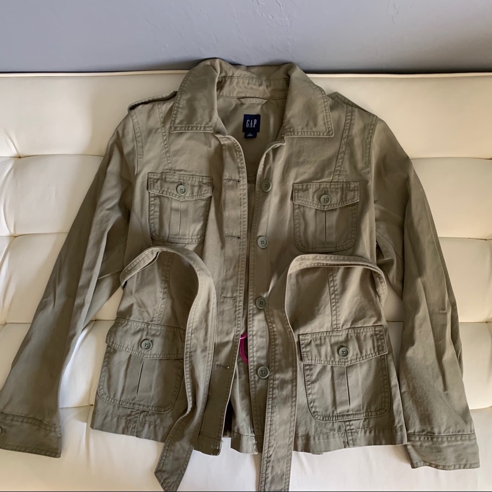 Gap Olive tie waist jacket size Large